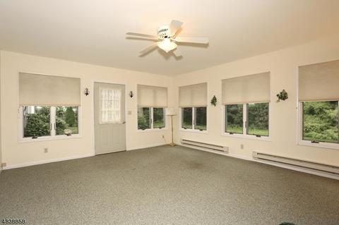 156 Spring Ln, Paramus, NJ 07652 photo 12