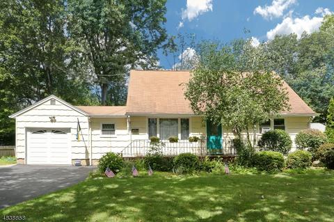 156 Spring Ln, Paramus, NJ 07652 photo 24