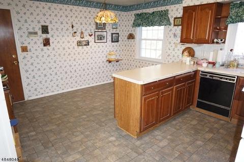 422 Rolling Rock Rd, Springfield, NJ 07081 photo 17