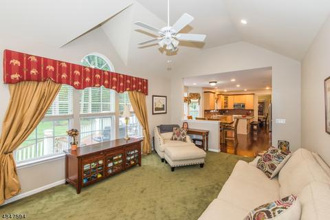 15 Saunders Ln, Hackettstown, NJ 07840 photo 12