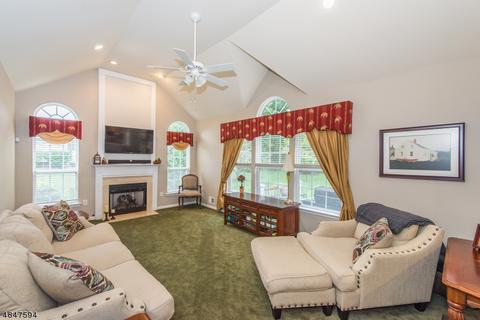 15 Saunders Ln, Hackettstown, NJ 07840 photo 11