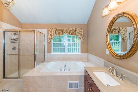 15 Saunders Ln, Hackettstown, NJ 07840 photo 15