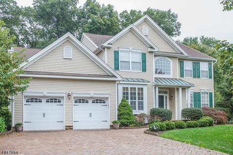 15 Saunders Ln, Hackettstown, NJ 07840 photo 1
