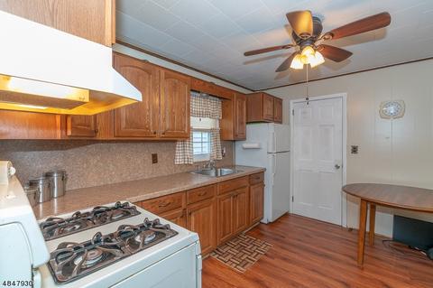 149 E 10th Ave, Roselle, NJ 07203 photo 6