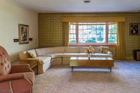 21 Summit Dr, Wayne, NJ 07470 photo 5