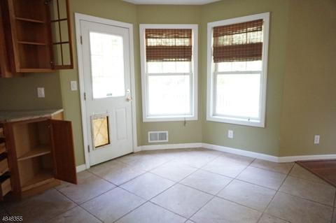 72 Mountain Rd, Alpha, NJ 08865 photo 5