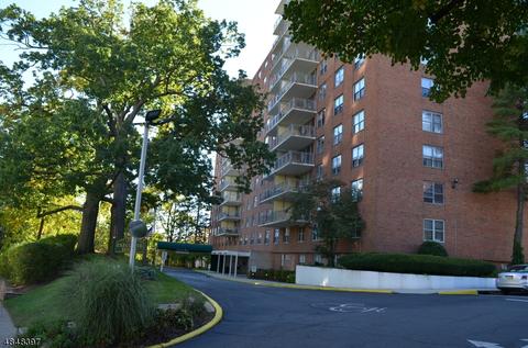 301 Beech St #8C, Hackensack, NJ 07601 photo 1