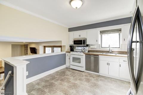 27 Timothy Rd, Wayne, NJ 07470 photo 7