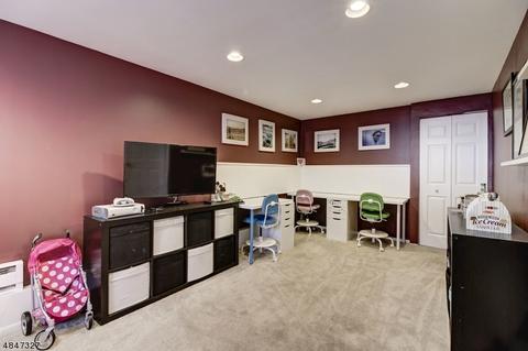 27 Timothy Rd, Wayne, NJ 07470 photo 12