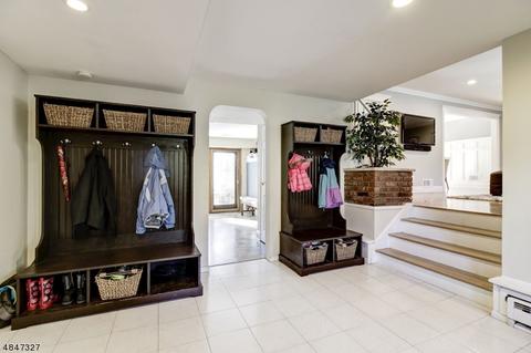 27 Timothy Rd, Wayne, NJ 07470 photo 2
