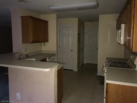 58 Carter Rd, Haskell, NJ 07420 photo 5