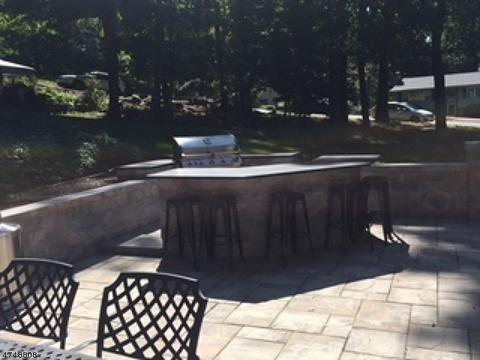 2 Crest Dr, Washington Twp., NJ 07853 photo 4