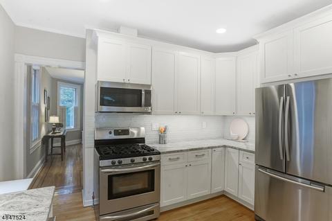 27 Shadyside Ave, Summit, NJ 07901 photo 10