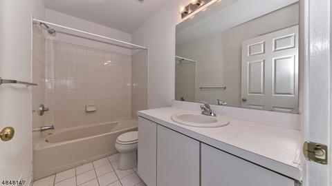 112 Cambridge Dr, Nutley, NJ 07110 photo 19