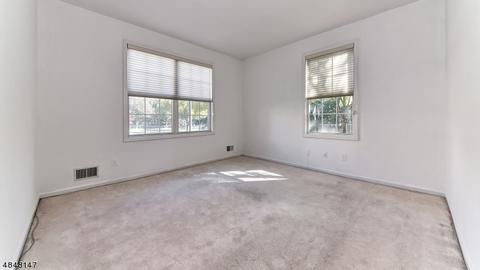 112 Cambridge Dr, Nutley, NJ 07110 photo 18