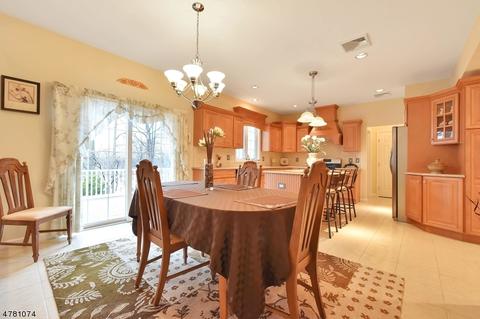 82 Patrick Ave, Emerson, NJ 07630 photo 9