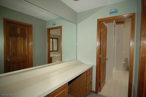 20 Farmbrook Rd, Sparta, NJ 07871 photo 13
