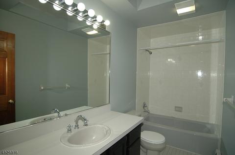 20 Farmbrook Rd, Sparta, NJ 07871 photo 18