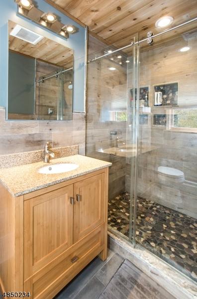 687 Indian Rd, Wayne, NJ 07470 photo 16