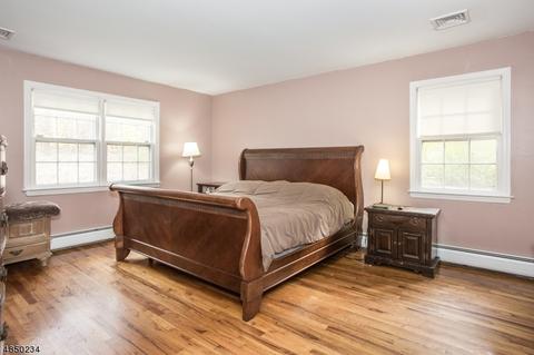 687 Indian Rd, Wayne, NJ 07470 photo 18