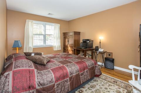 687 Indian Rd, Wayne, NJ 07470 photo 12
