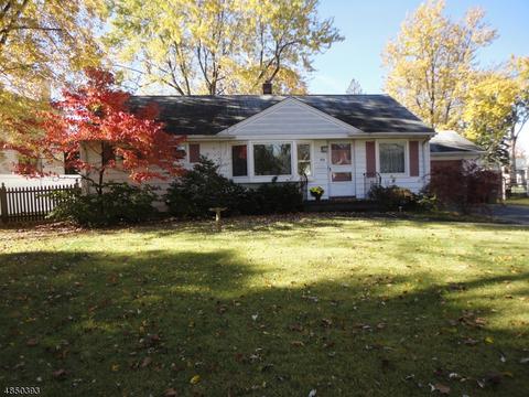 836 Arbor Rd, Paramus, NJ 07652 photo 1