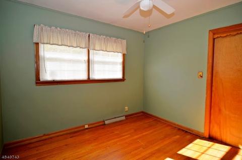 200 4th St, Hackettstown, NJ 07840 photo 10