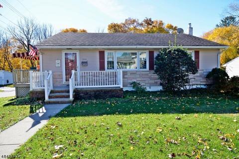 200 4th St, Hackettstown, NJ 07840 photo 1