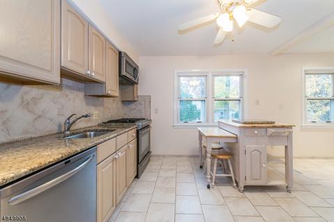 71 Hurst Ter, Wayne, NJ 07470 photo 7
