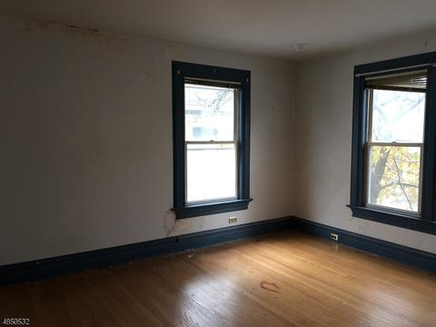 75 Valley Rd, Montclair, NJ 07042 photo 9