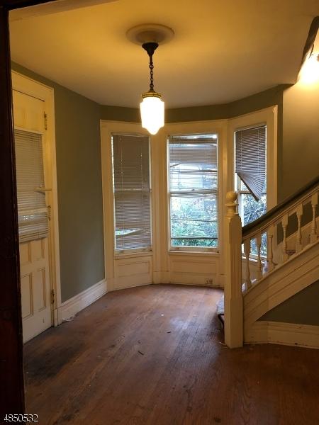 75 Valley Rd, Montclair, NJ 07042 photo 2