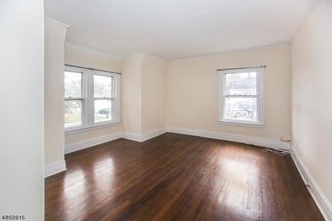 659 Berkeley Ave, Orange, NJ 07050 photo 14
