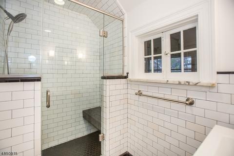 659 Berkeley Ave, Orange, NJ 07050 photo 19