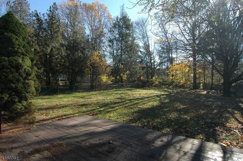 14 Corwin St, Randolph, NJ 07869 photo 2