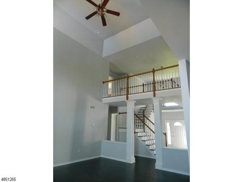 29 Benjamin Dr, Washington, NJ 07882 photo 6