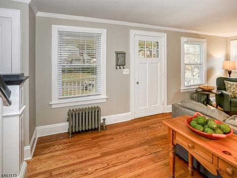 15 Morris Ct, Summit, NJ 07901 photo 2