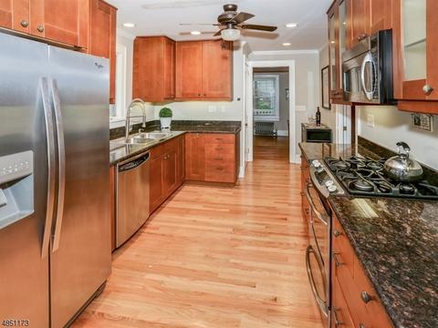 15 Morris Ct, Summit, NJ 07901 photo 8