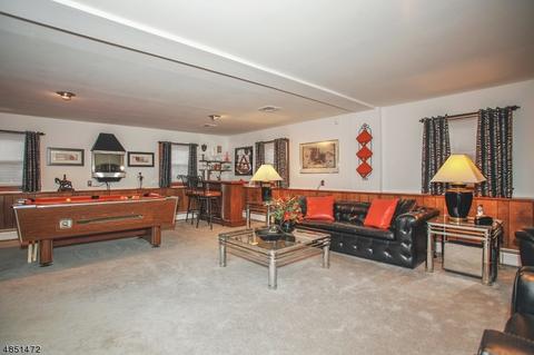 62 Schuler Ave, Waldwick, NJ 07463 photo 17