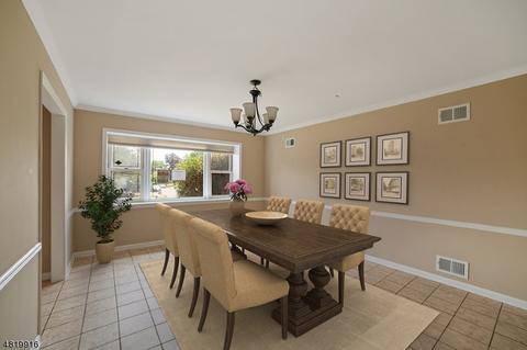 44 Golf Oval, Springfield, NJ 07081 photo 5