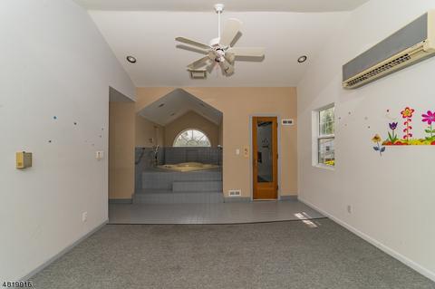 44 Golf Oval, Springfield, NJ 07081 photo 20