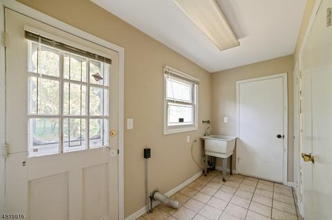 44 Golf Oval, Springfield, NJ 07081 photo 12