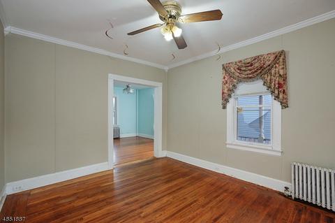 4 Stone St, North Plainfield, NJ 07060 photo 8