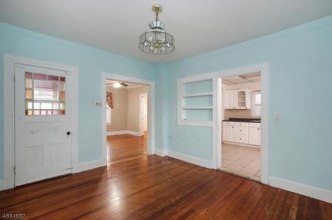 4 Stone St, North Plainfield, NJ 07060 photo 10