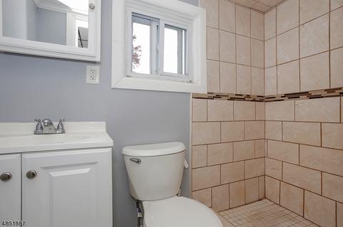 4 Stone St, North Plainfield, NJ 07060 photo 13