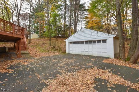 86 Suters Ln, Wayne, NJ 07470 photo 17