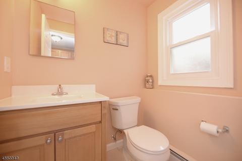 7 Mountain Ridge Dr, Wayne, NJ 07470 photo 19