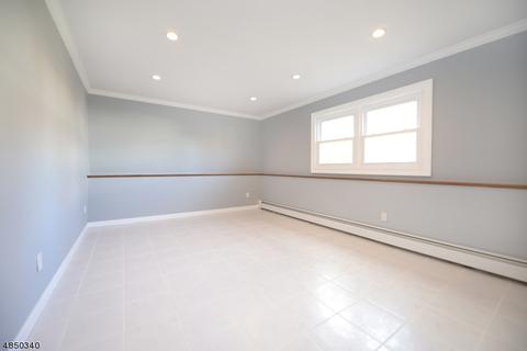 7 Mountain Ridge Dr, Wayne, NJ 07470 photo 18