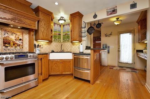 57 Prospect St, Nutley, NJ 07110 photo 5
