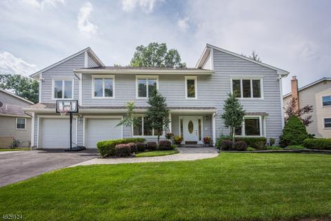 46 Chicopee Dr, Wayne, NJ 07470 photo 1