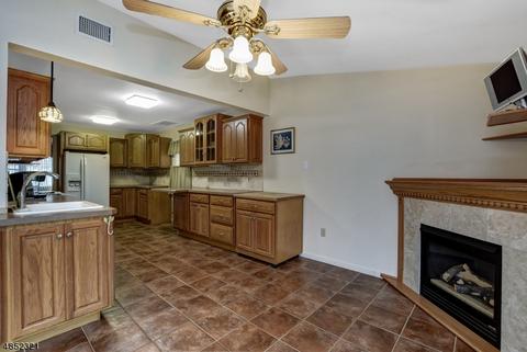 40 Clinton Ave, Springfield, NJ 07081 photo 7